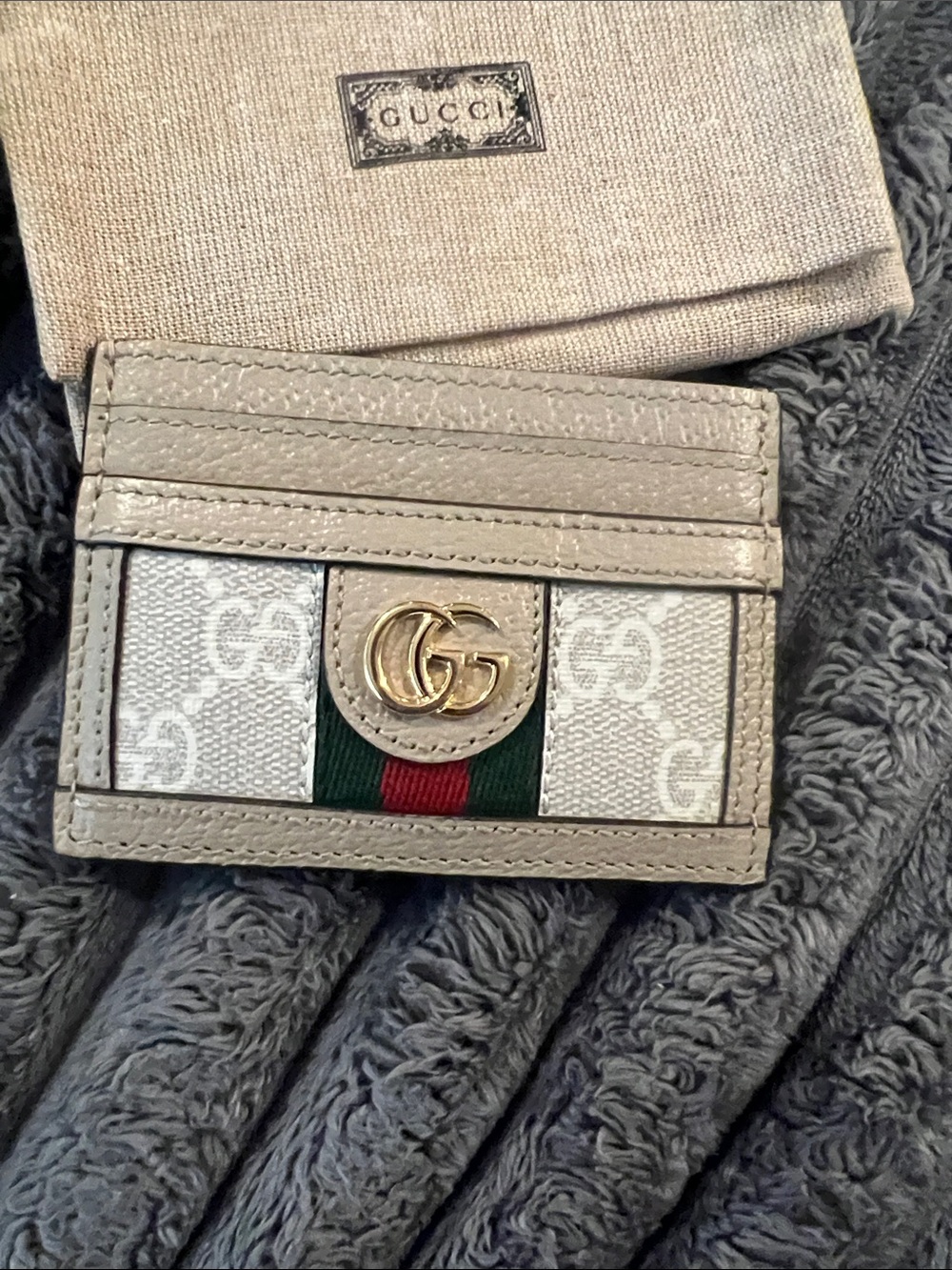 Gucci Beige GG Supreme Card Holder with Green-Red Web and Gold Double G